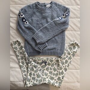 Nicole Miller Blue Crew Neck Sweater with leggings